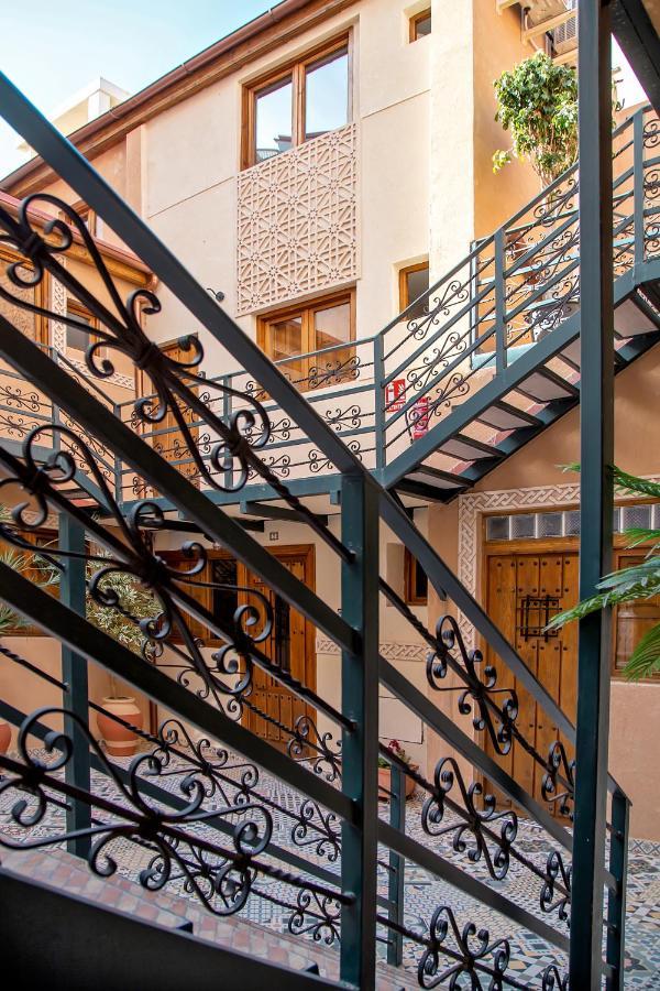 Hotel La Casa Morisca Alicante Esterno foto
