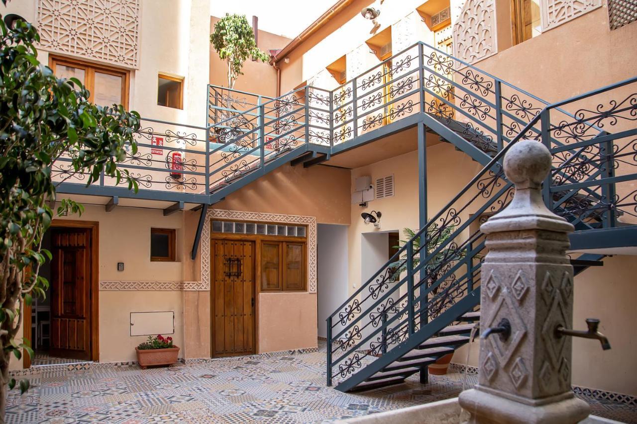 Hotel La Casa Morisca Alicante Esterno foto